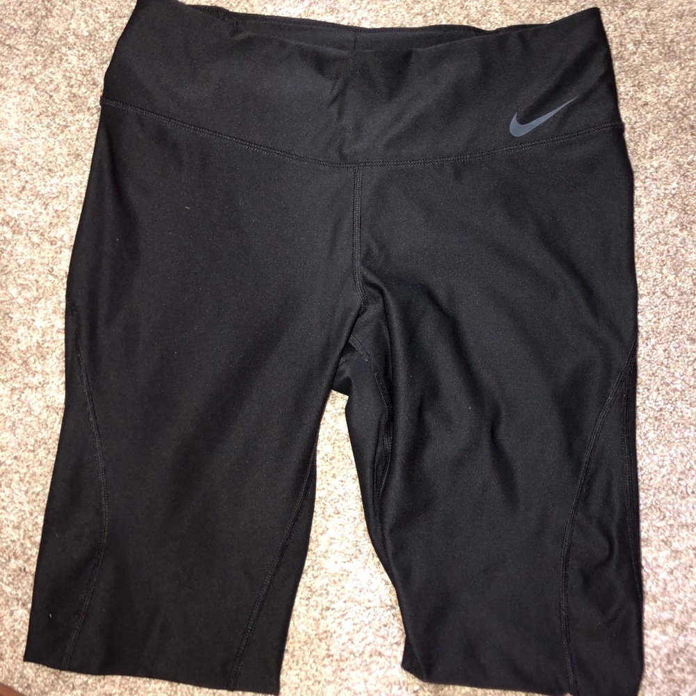 Nike dri fit leggings
